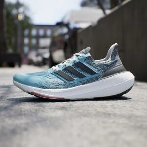 adidas Unisex Ultraboost Light Shoes 38 2/3